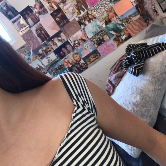 blue and white striped brandy melville crop top - Picture 2 of 5